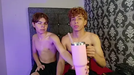 Boys_Curlys_ yayın görüntüsü