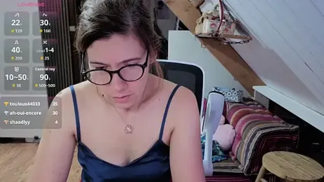 Lina_lou4 webcam stripchat model stream image
