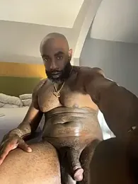 QHefner52 yayın görüntüsü