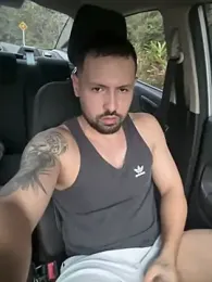Valentinog webcam stripchat model stream image