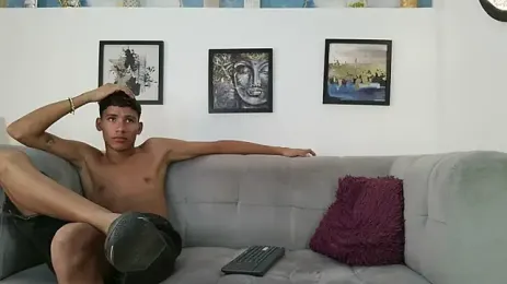 CUTE_BOYS2026 web kamerası önizlemesi