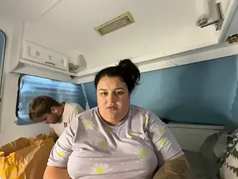 BBWlucyxxx yayın görüntüsü