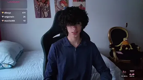 Nude_Boy18 yayın görüntüsü