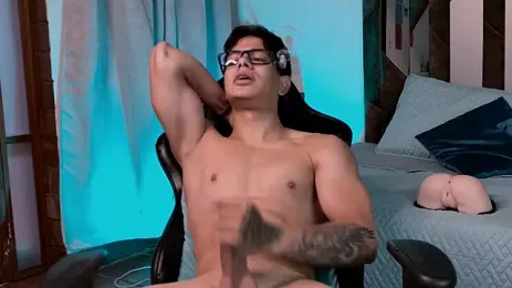 TonyPetrovjs webcam stripchat model stream image