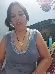 Poojabhabi101 webcam stripchat model stream image