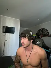 KozyrOffi webcam stripchat model stream image