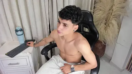 JhoanLeandro webcam stripchat model stream image
