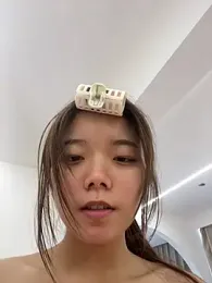 Puting_q webcam stripchat model stream image