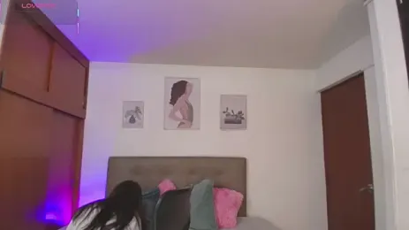 Miley_Baker yayın görüntüsü