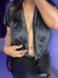 Ms_Divya yayın görüntüsü