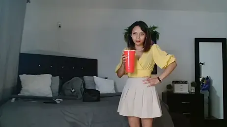 SKARLETEEN yayın görüntüsü