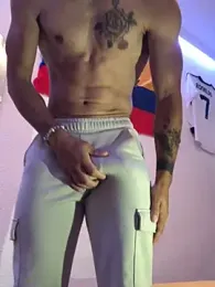 Charlyhot_69 webcam stripchat model stream image