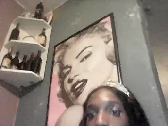 dianagonewild webcam stripchat model stream image