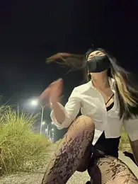 AiBanana webcam stripchat model stream image
