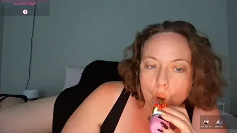 julimonroe yayın görüntüsü